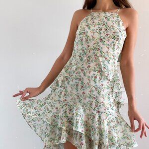 Banana Republic | floral white green ruffle crepe mini halter dress | Size 4